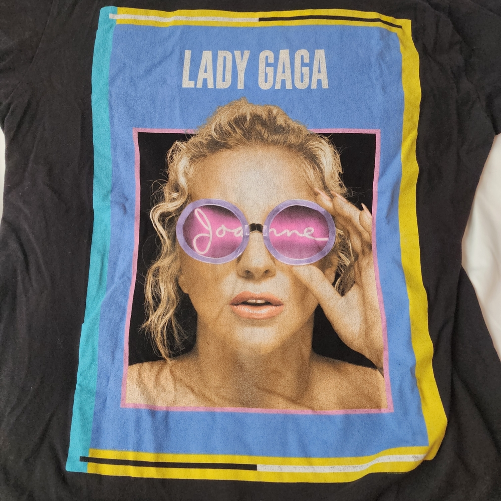 Lady Gaga Concert Graphic T-Shirt Joanne Size Large